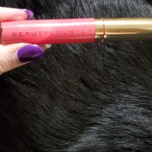Beautycounter lip gloss